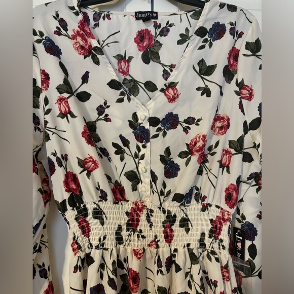 Fashionable Long Sleeve Flower Print Mini Dress 👗 - Picture 2 of 6